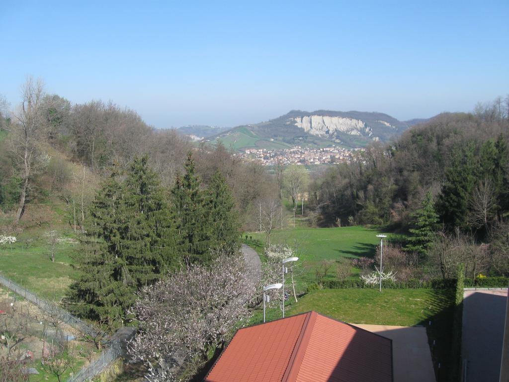 Albergo Del Turista Vernasca Buitenkant foto