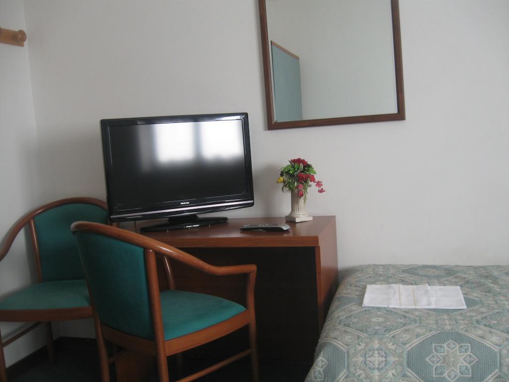 Albergo Del Turista Vernasca Kamer foto