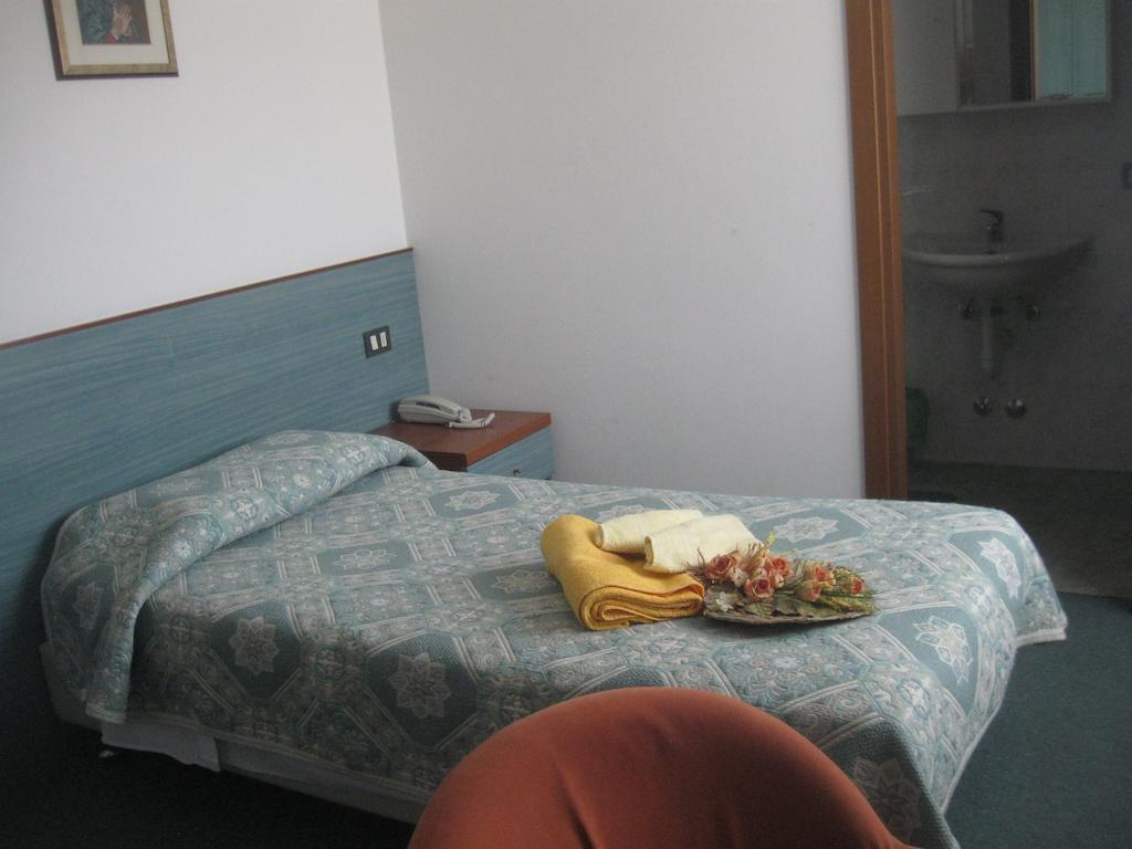 Albergo Del Turista Vernasca Kamer foto